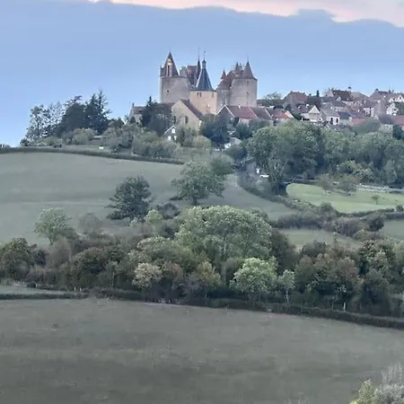 Chateauneuf Suites Buitenkant foto