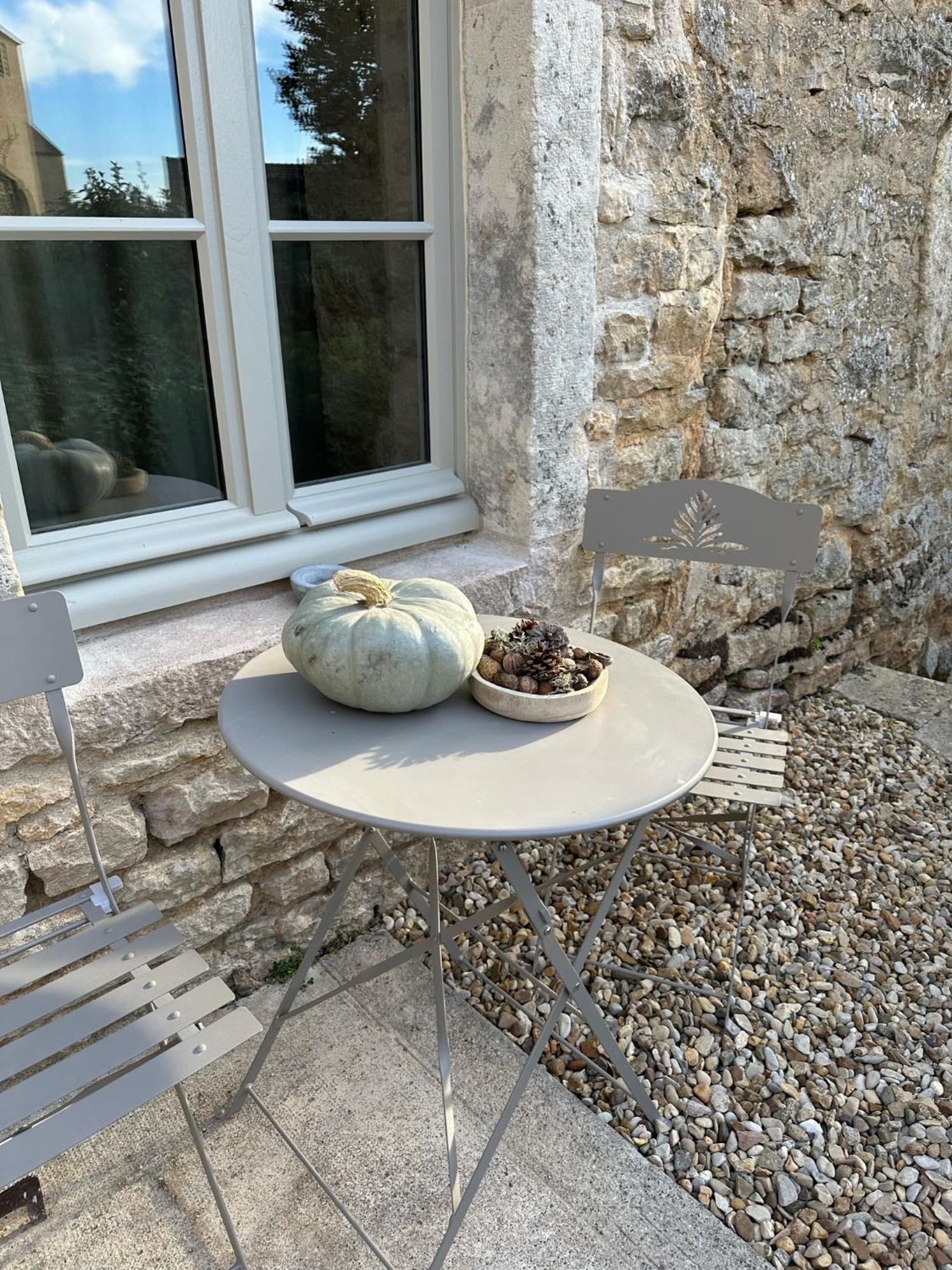 Chateauneuf Suites