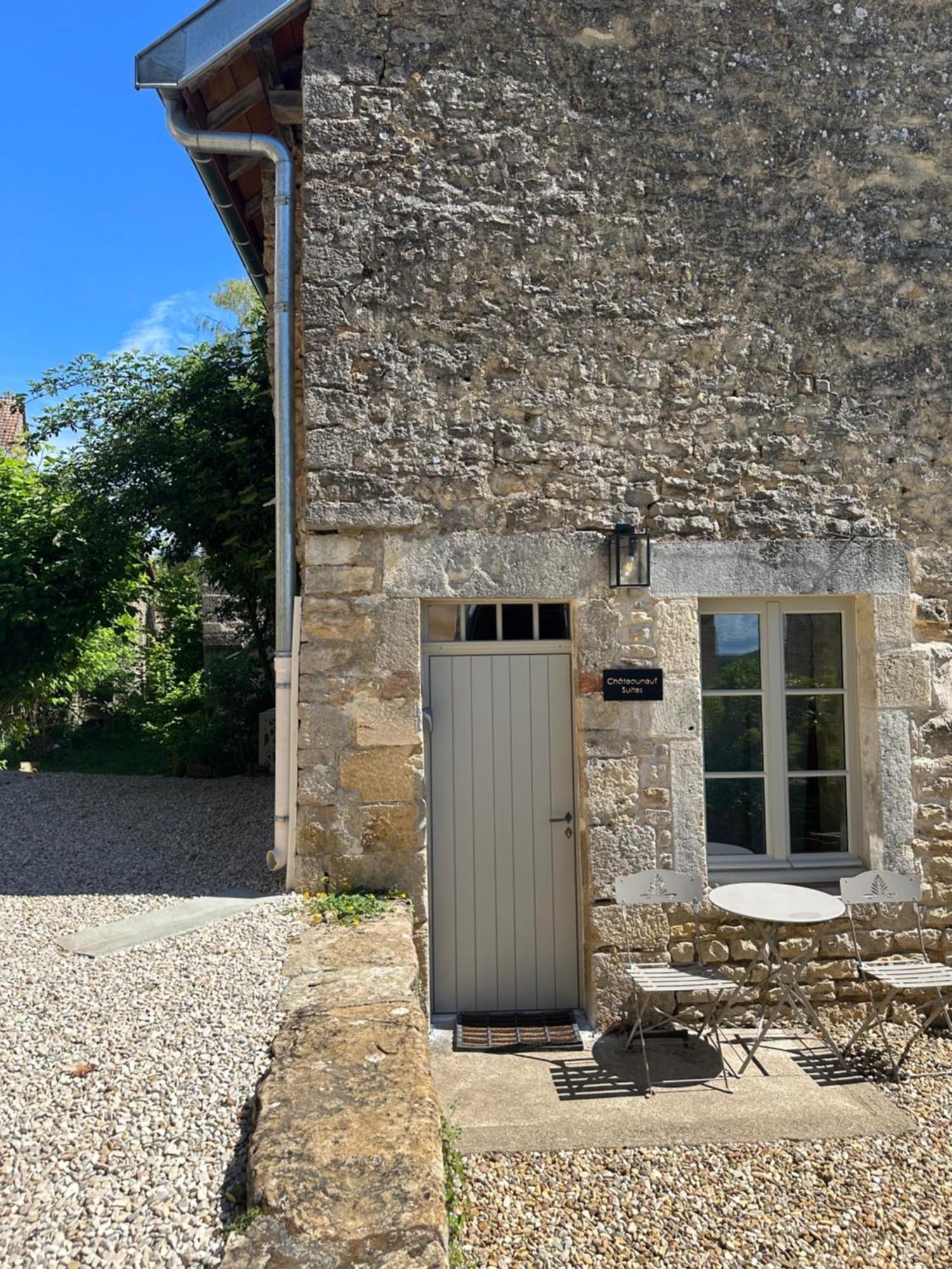 Appartement Chateauneuf Suites *